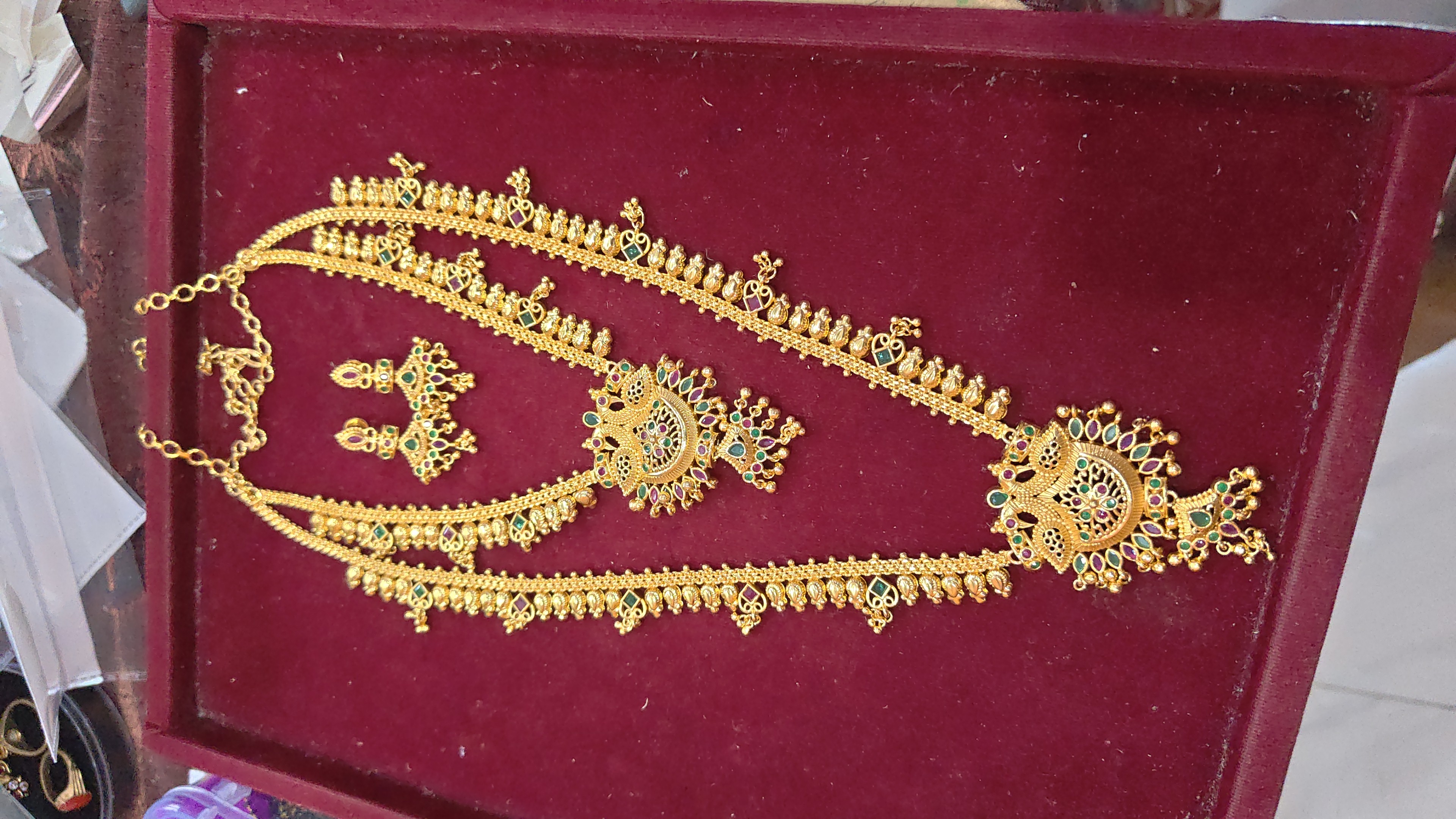Bridal jewellery
