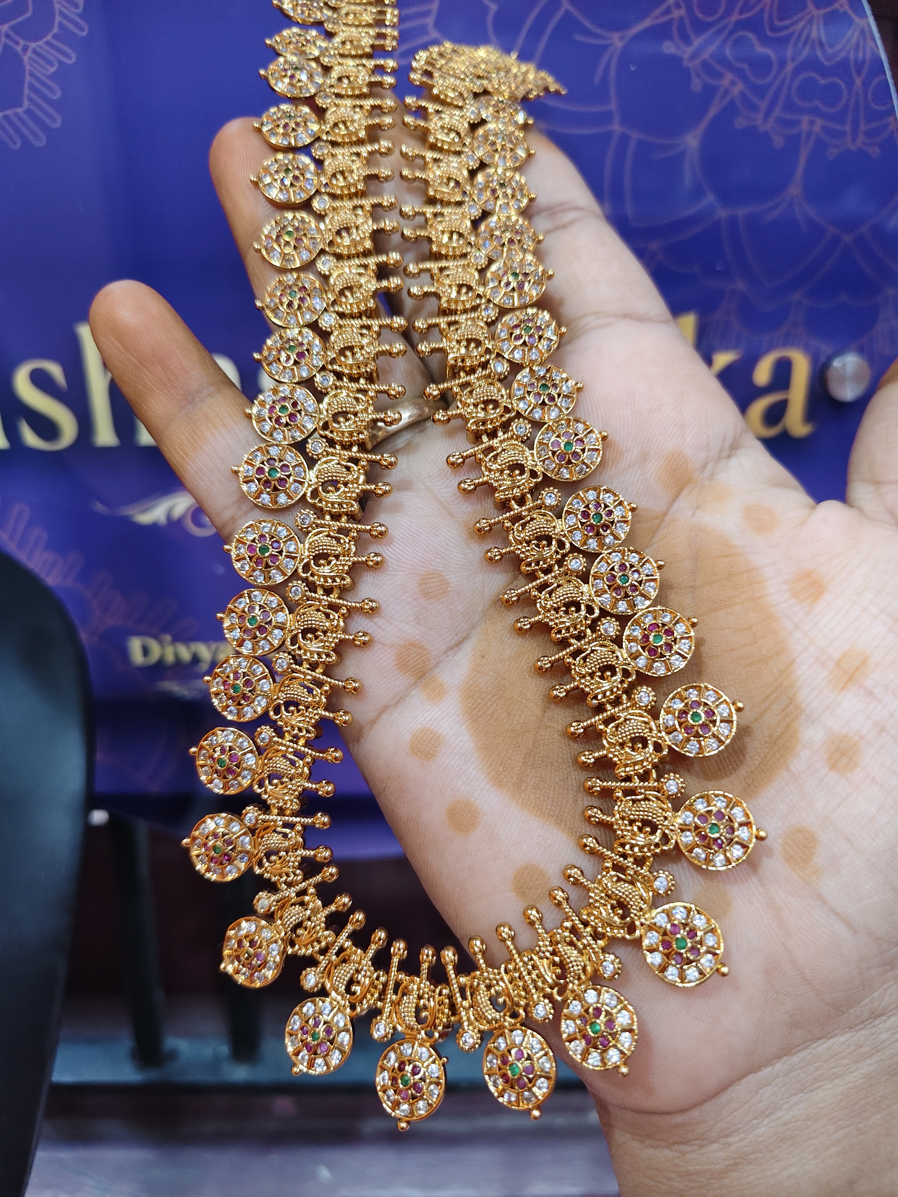 Vintage bottu mala