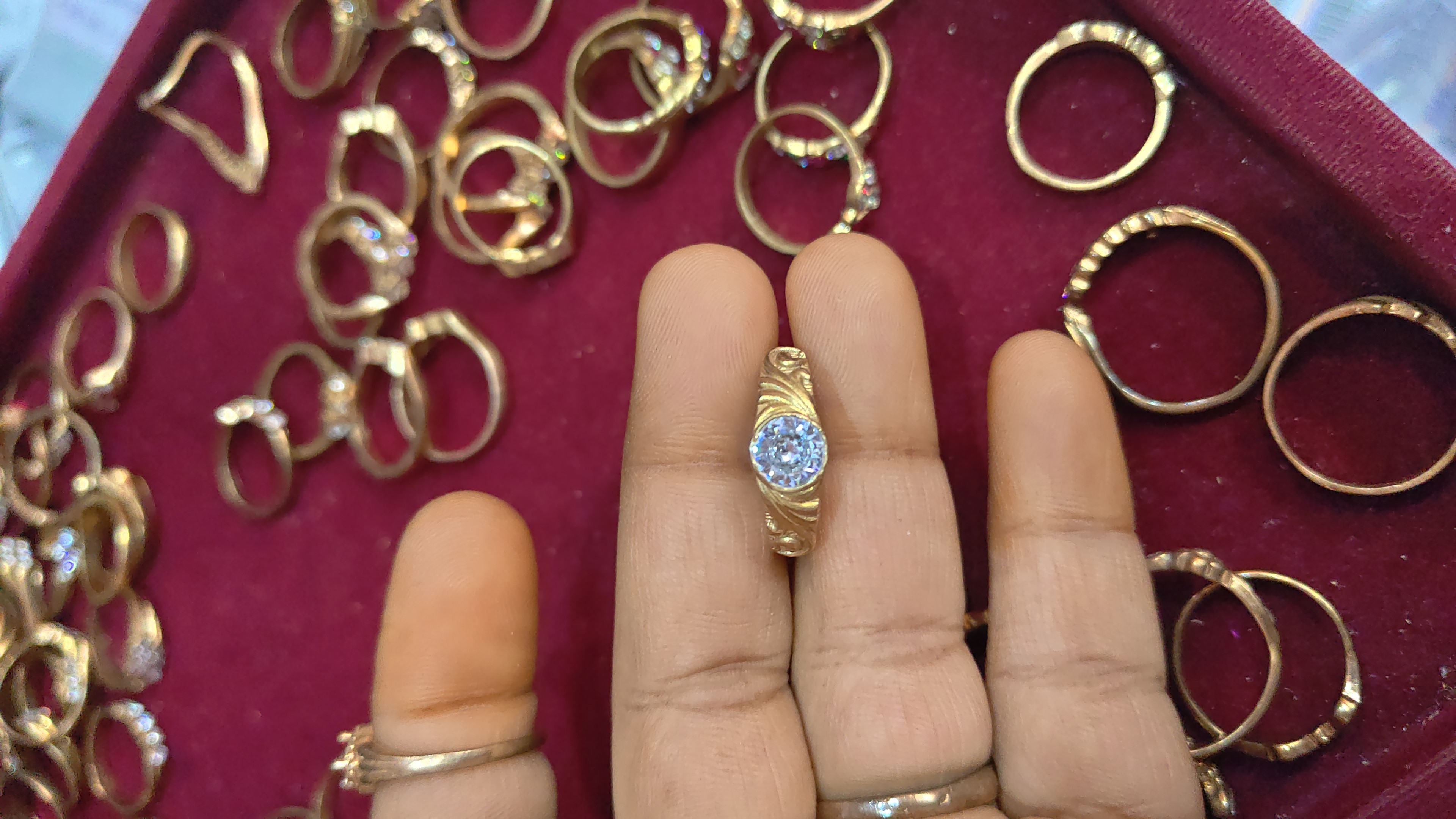 Panchaloham white stone ring