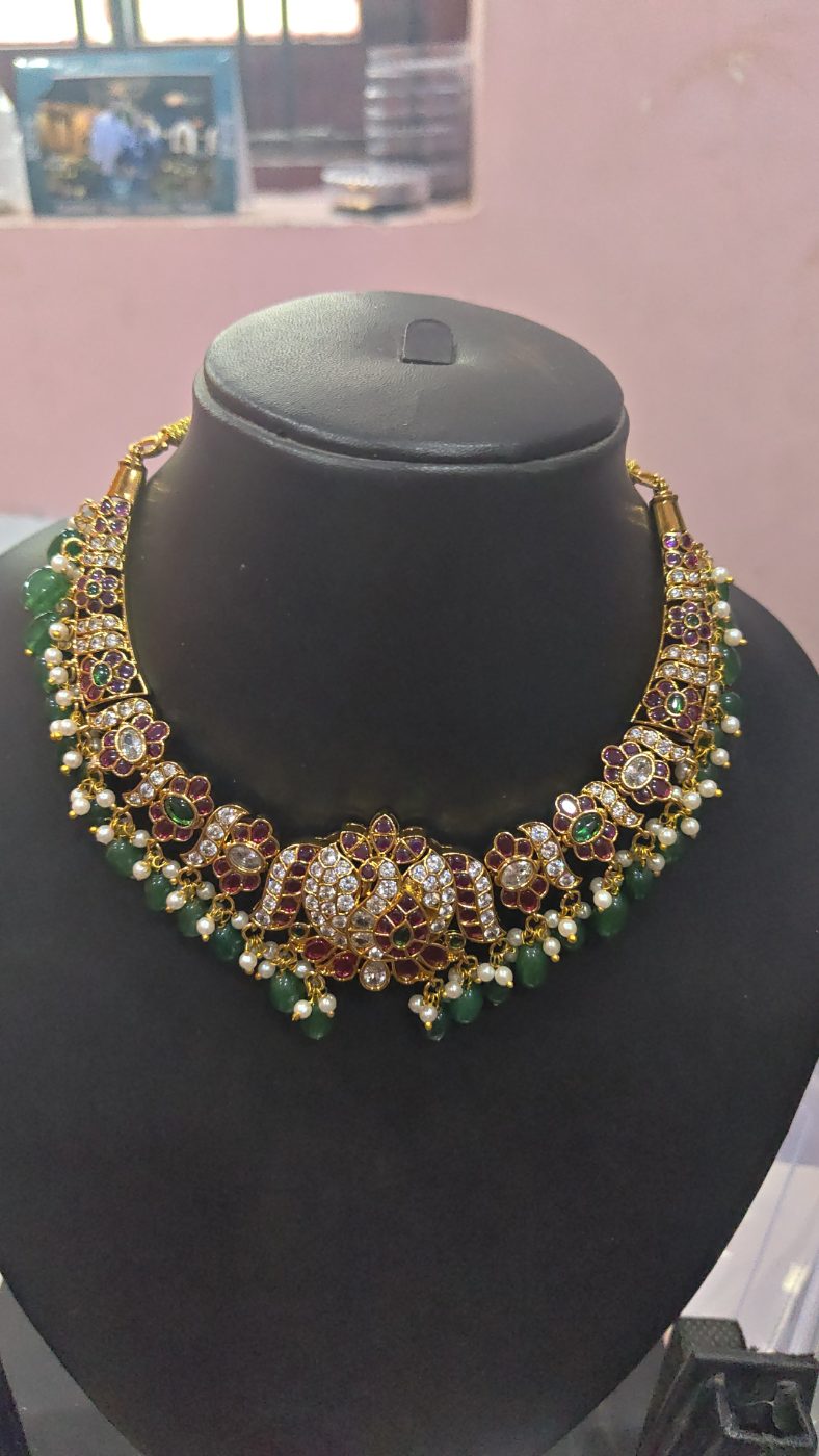3 in 1 jadav premium short necklace