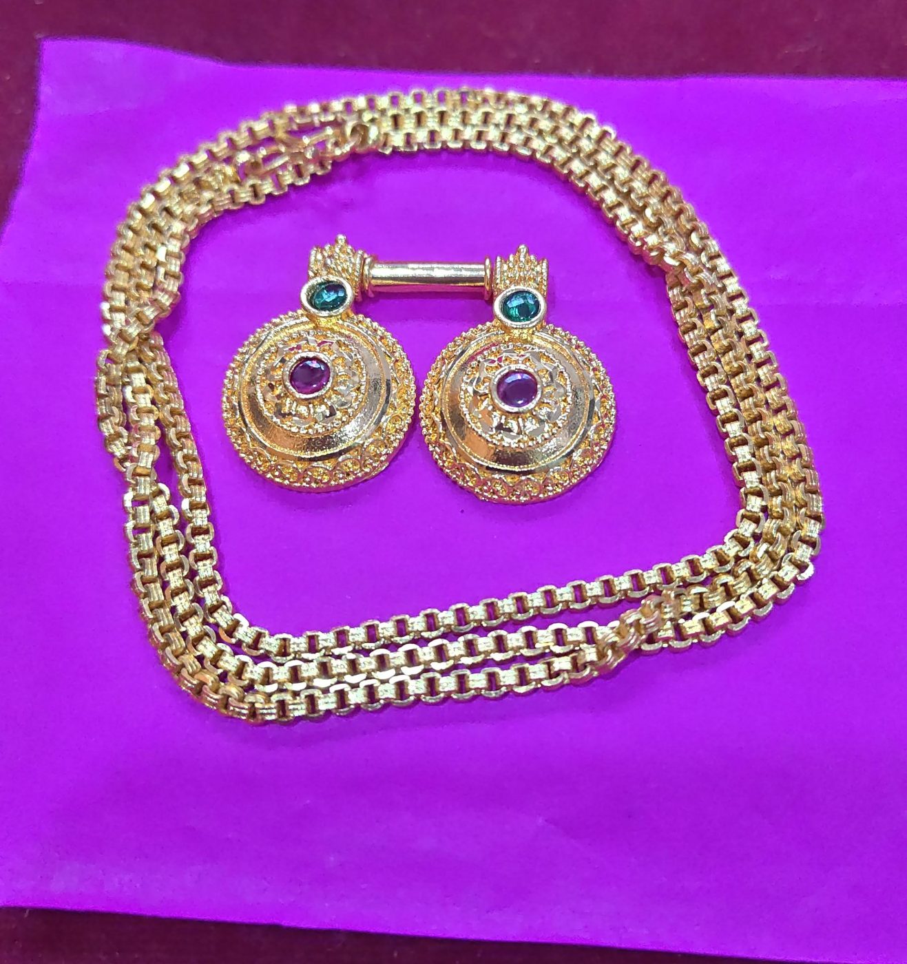 One gram gold chain+sutralu